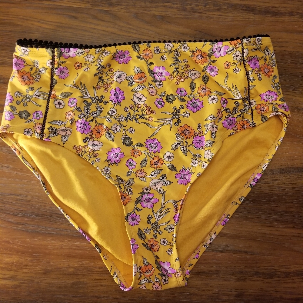 High waisted bottoms